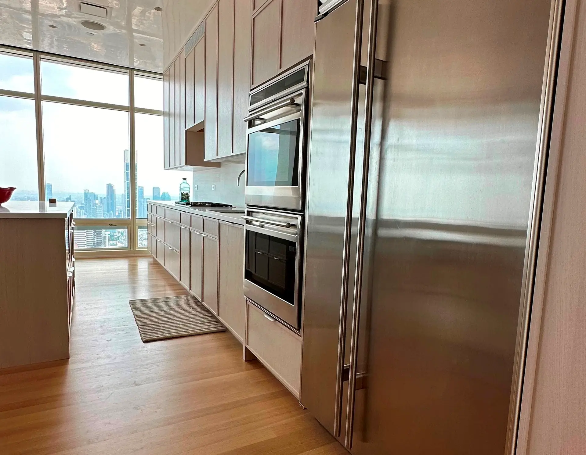 Private millwork & interiors crafted for Manhattan living.